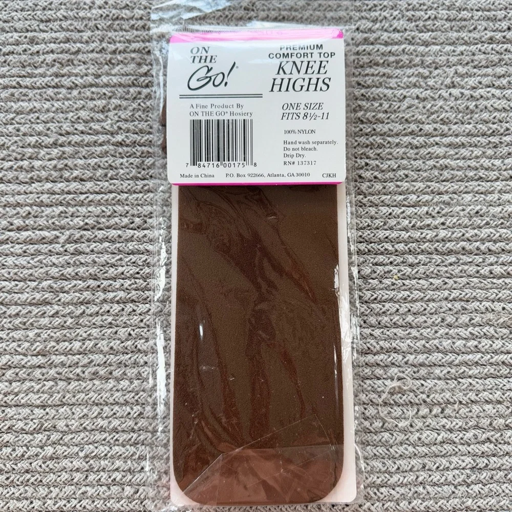 Lot of 5 Vintage Hanes Pantyhose Tights Nylons Pearl Coffee Beige NWT Deadstock